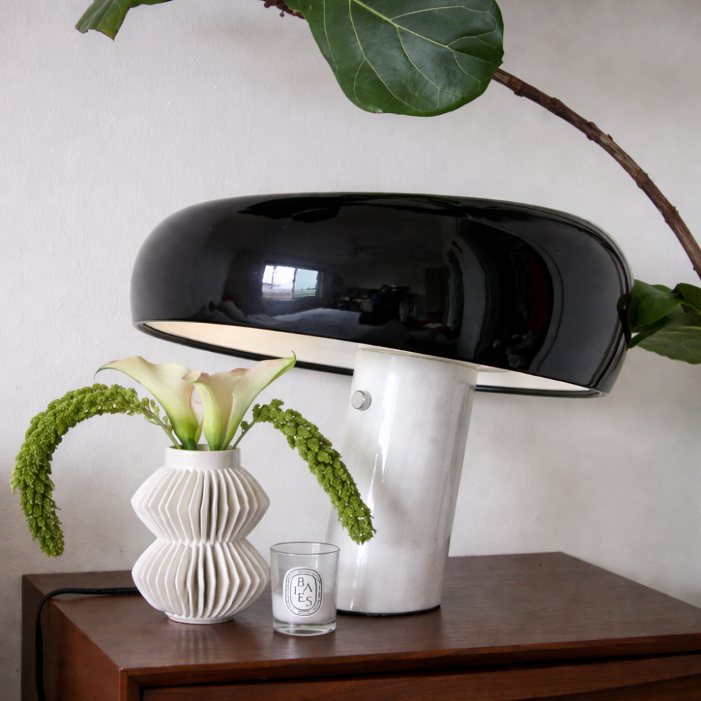 Modern Peanut Table Lamp