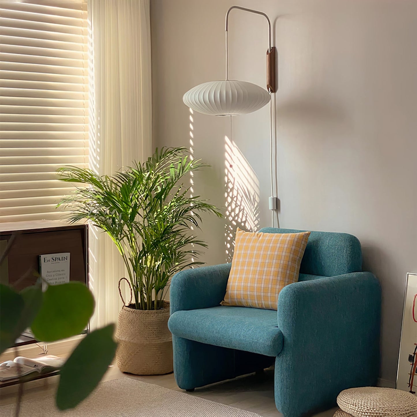 Bubble Ball Wall Lamp