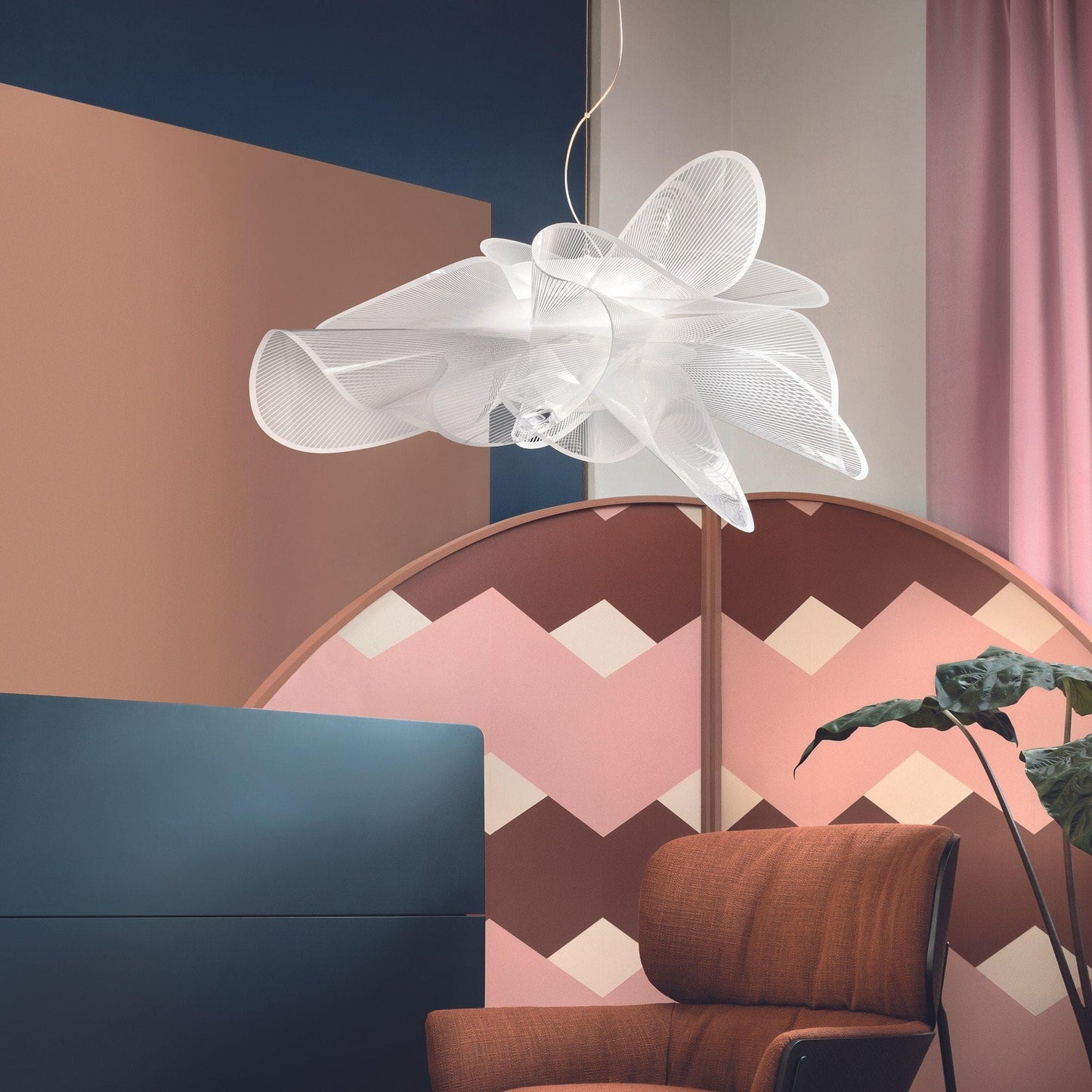 Etoile Flow Sculptural Pendant Light