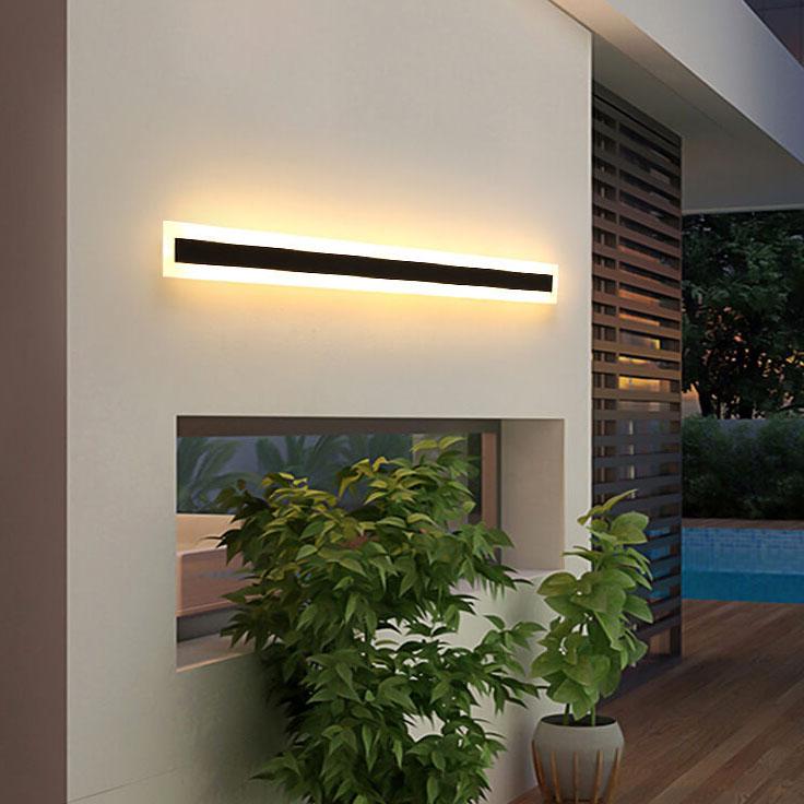 Modern Vertical LED Outdoor Wall Light