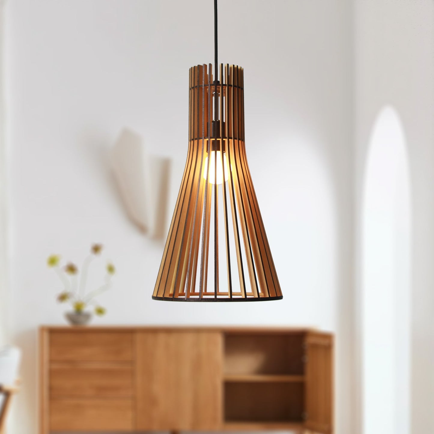 Tredo Wood Pendant Light