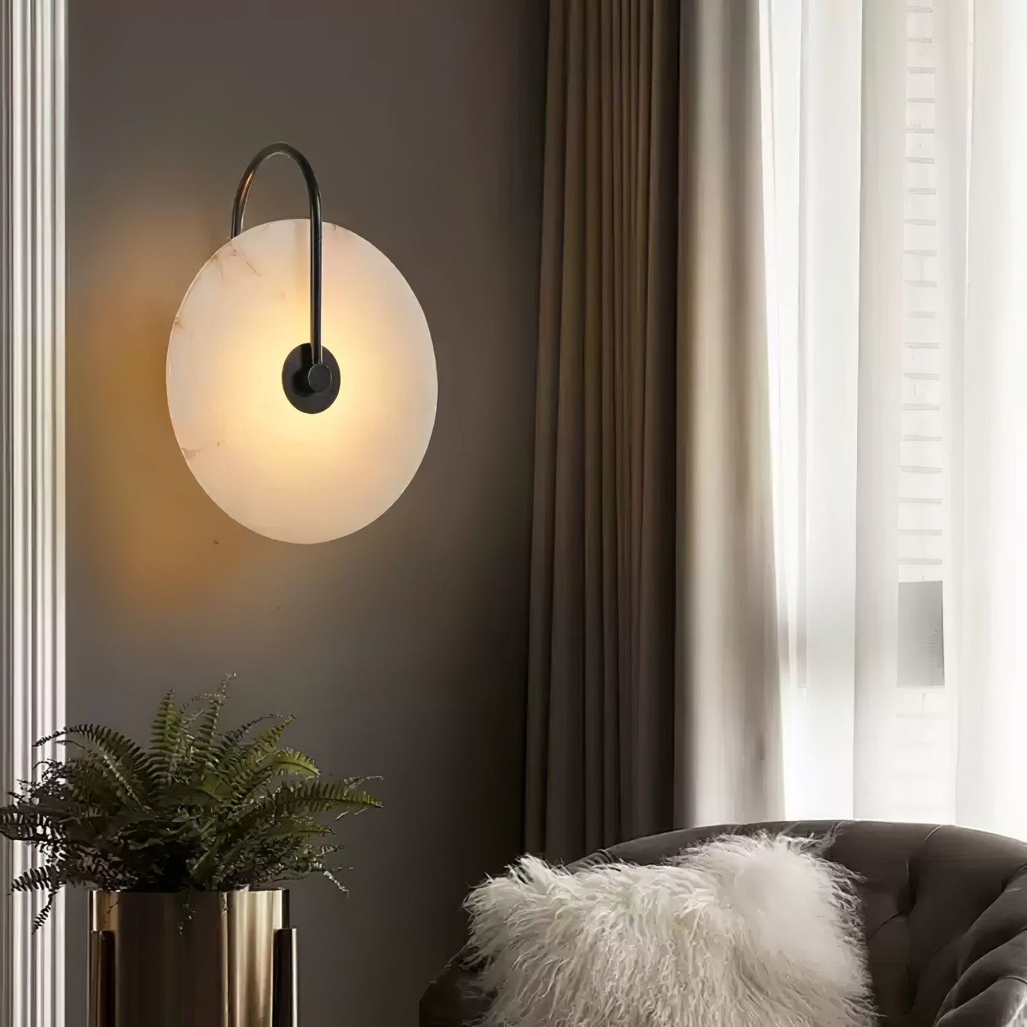 Luma Round Wall Light