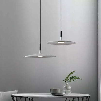 Aplomb Pendant Light
