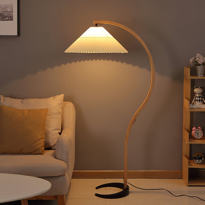 Nordlyn Curved Floor Lamp