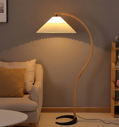 Nordlyn Curved Floor Lamp