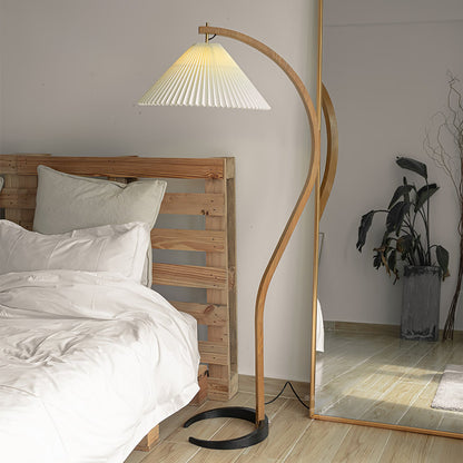 Nordlyn Curved Floor Lamp