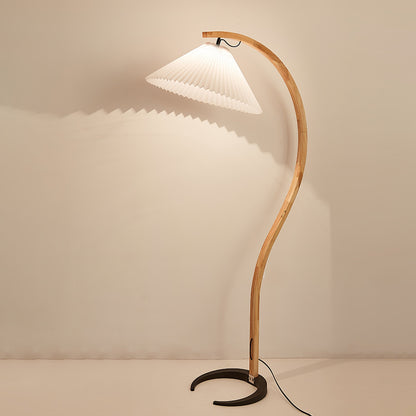 Nordlyn Curved Floor Lamp