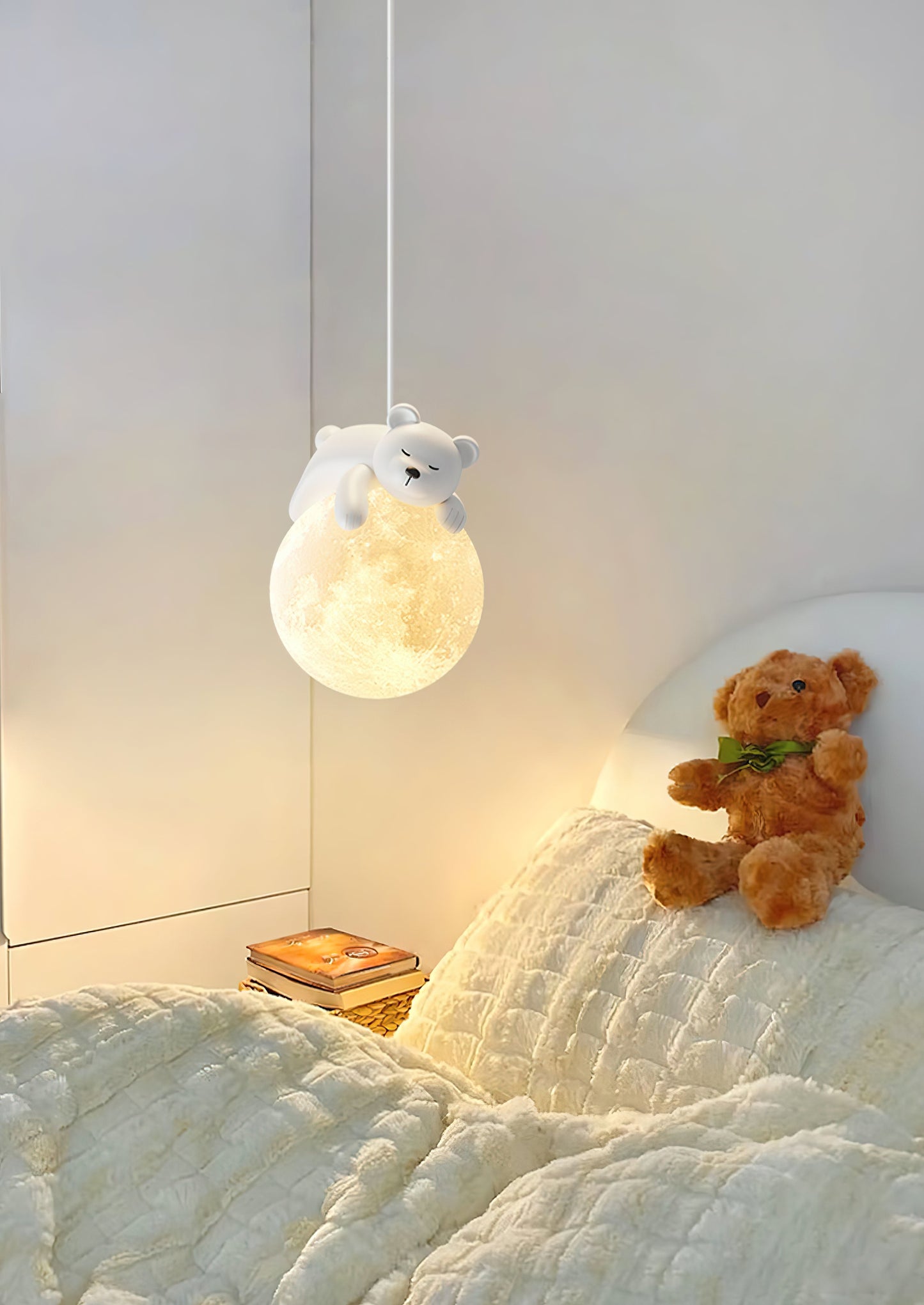 Cream Style Animal Pendant Lamp