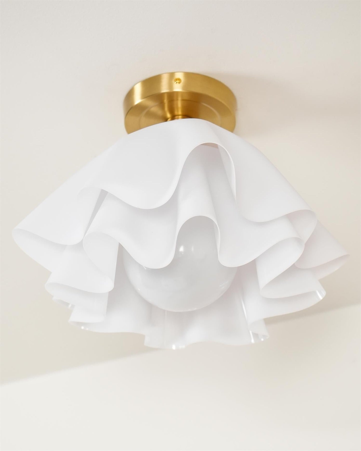 Ruffle Bloom Ceiling Light