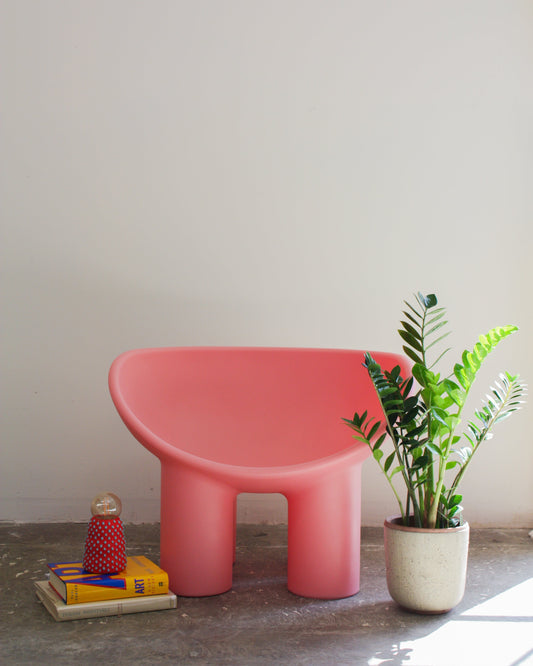 Sculpted Cylinder Chair