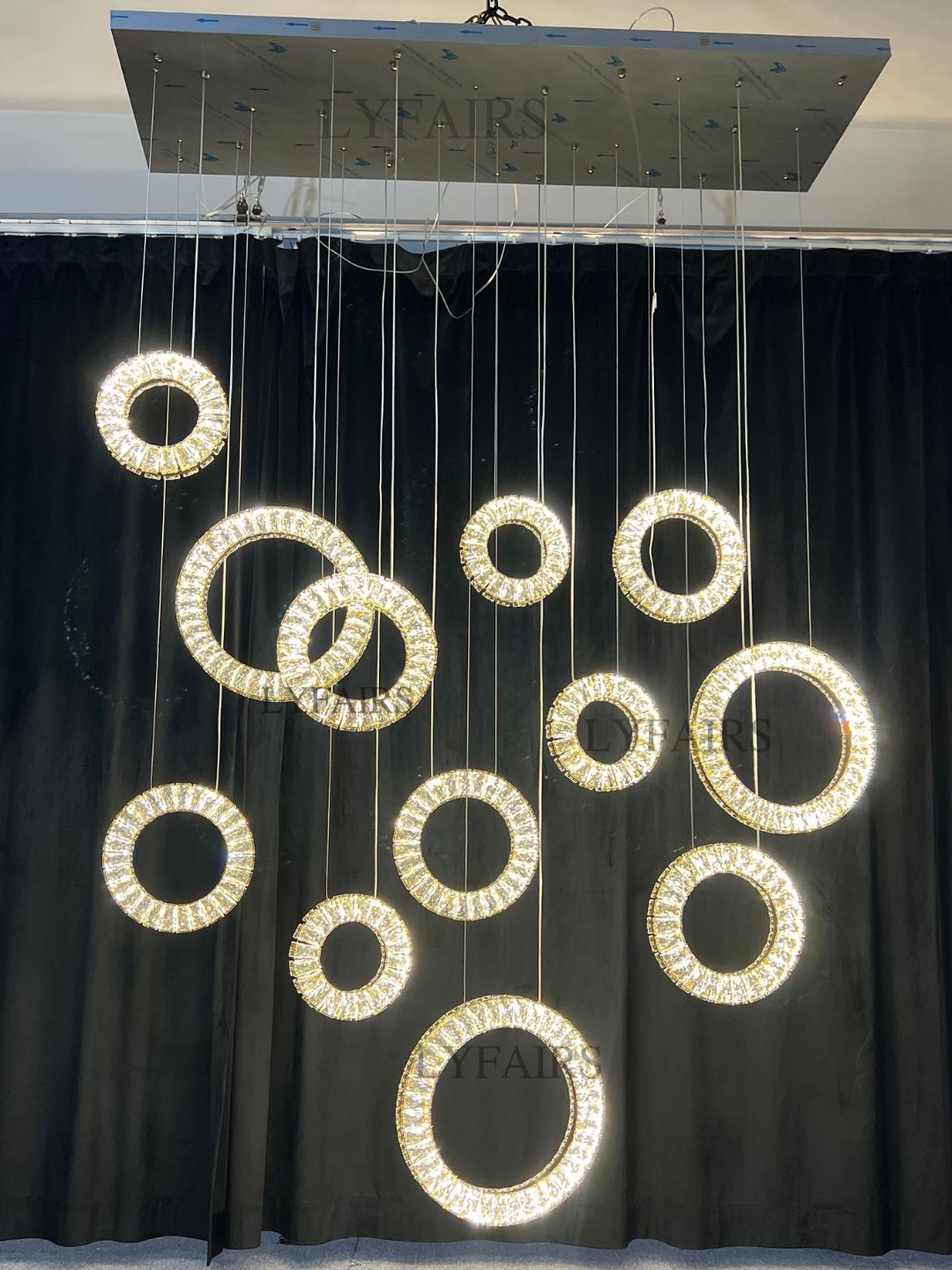 Lunara Crystal Chandelier