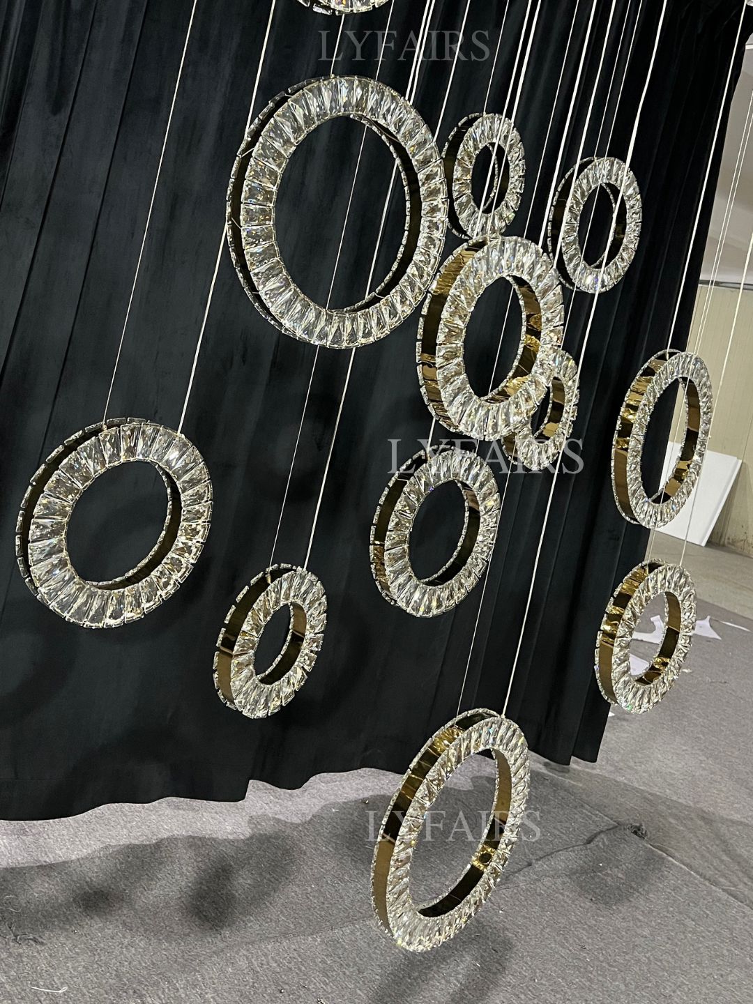 Lunara Crystal Chandelier