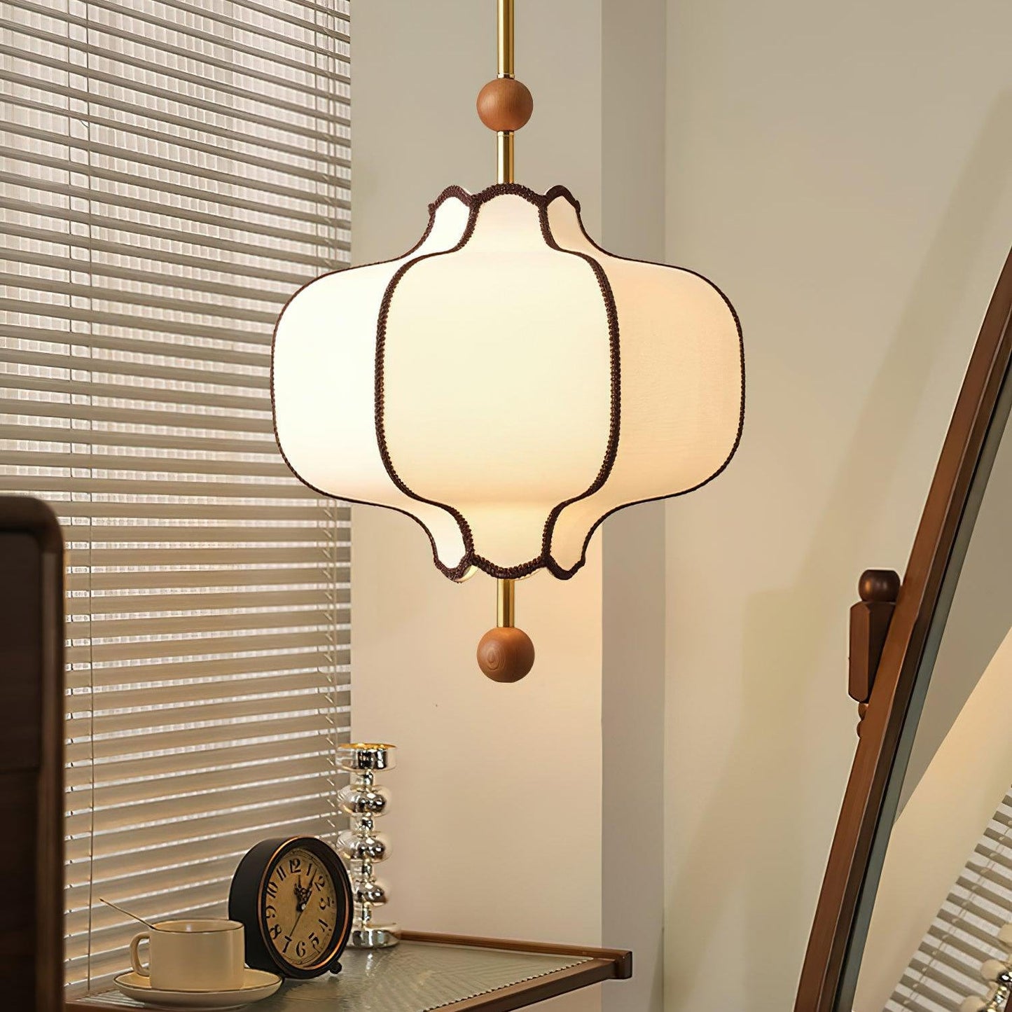 Elegant Sculpted Pendant Light