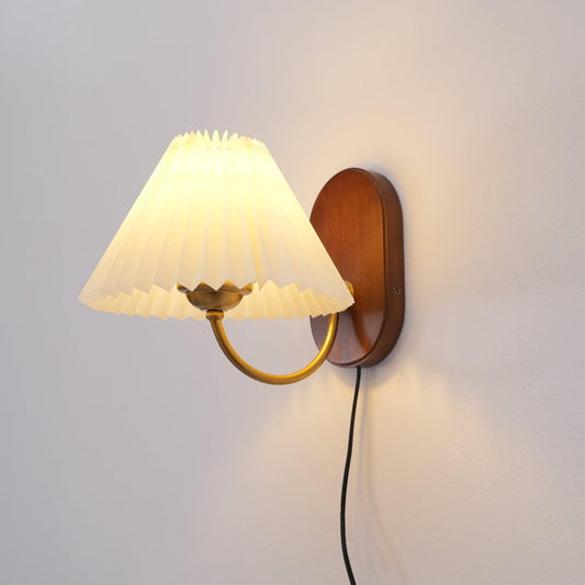 Louise Plug-In Wall Lamp