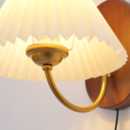 Louise Plug-In Wall Lamp