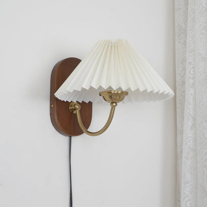 Louise Plug-In Wall Lamp