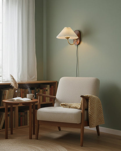 Louise Plug-In Wall Lamp