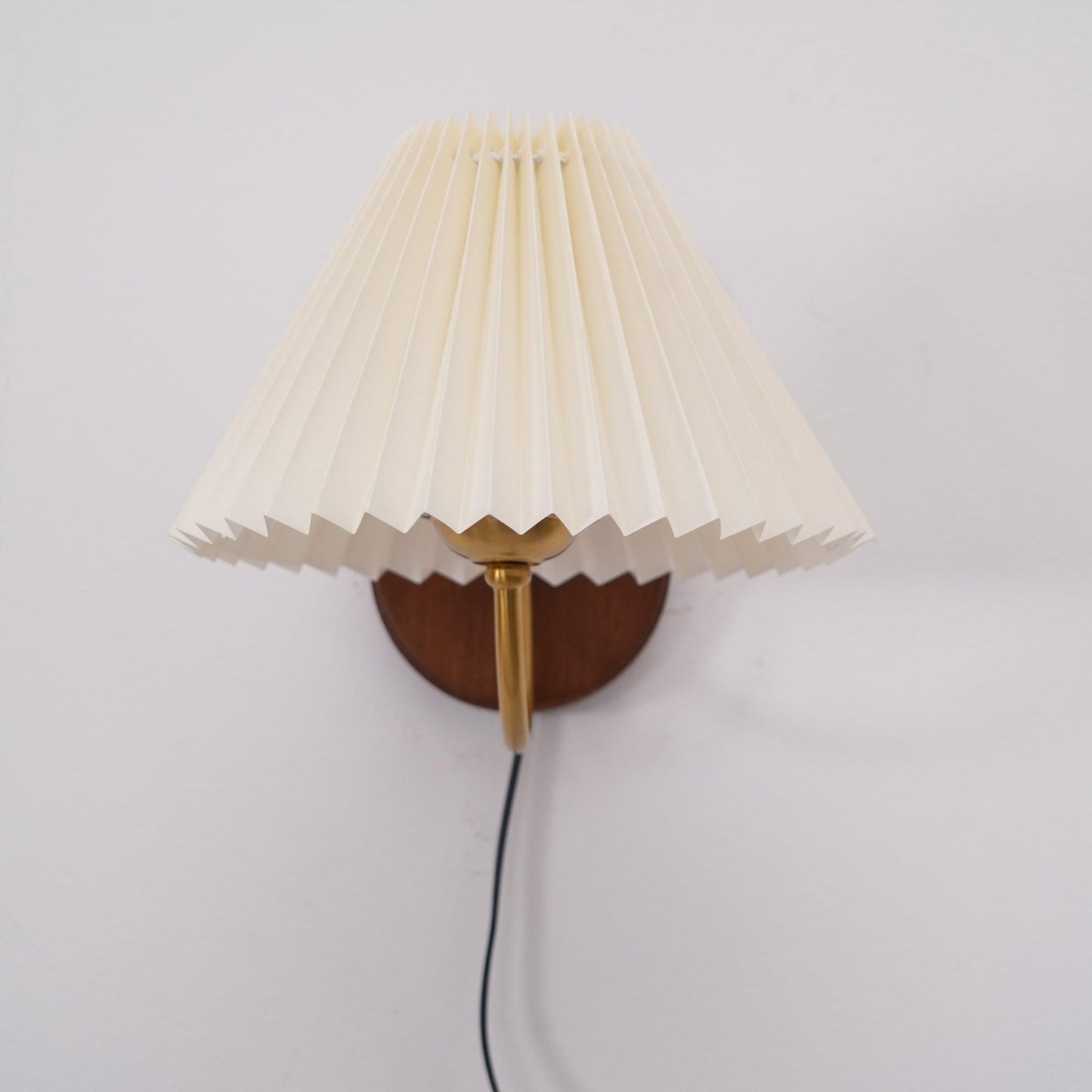 Louise Plug-In Wall Lamp