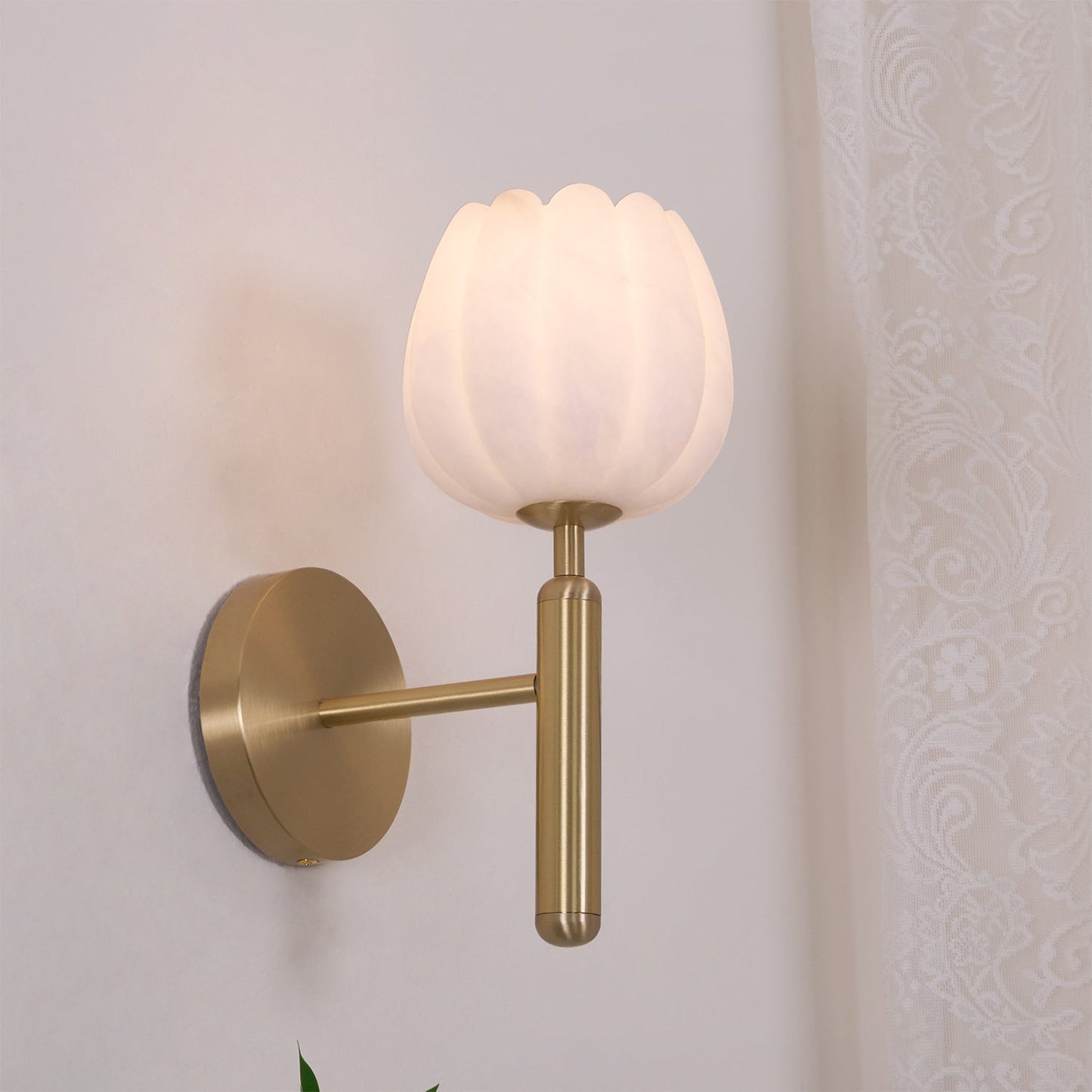 Flora Brass Wall Lamp