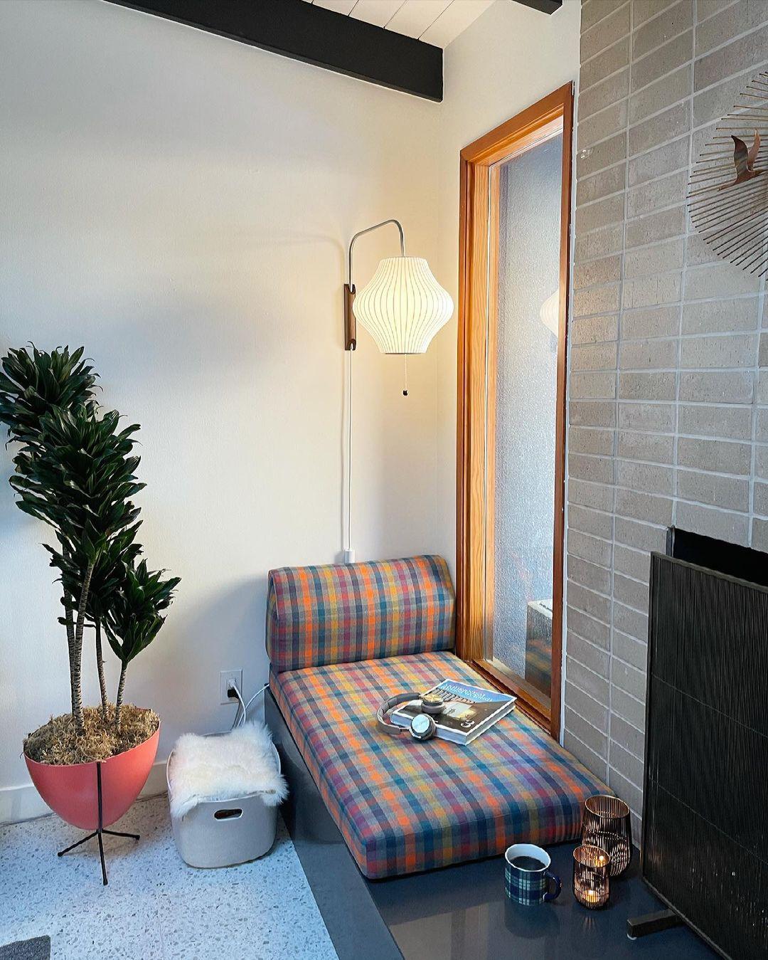 Bubble Ball Wall Lamp