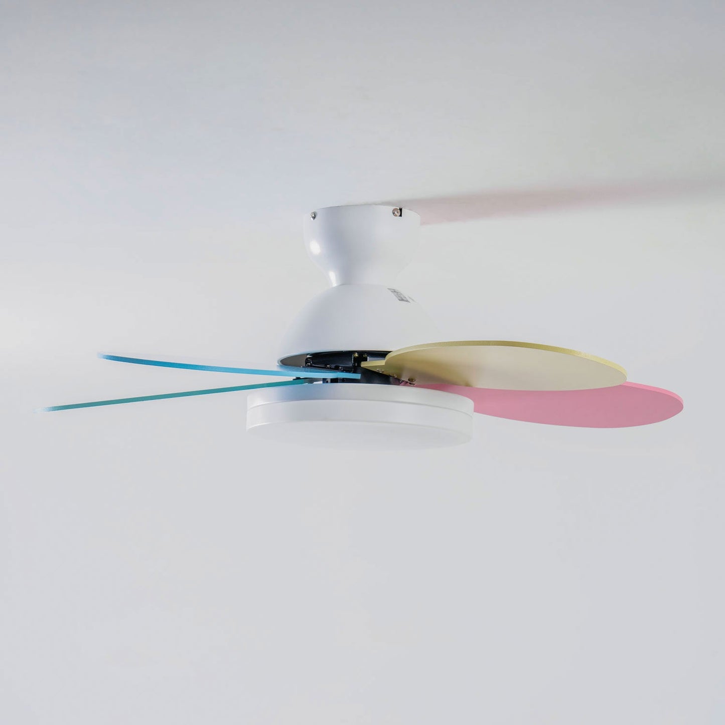 Petal Breeze Ceiling Fan Light