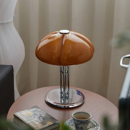Curved Glass Four-Leaf Table Lamp
