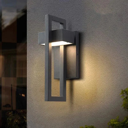 Outdoor Wall Light