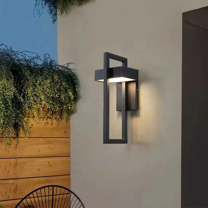 Outdoor Wall Light