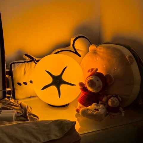 Tomora Glass Tomato Table Lamp