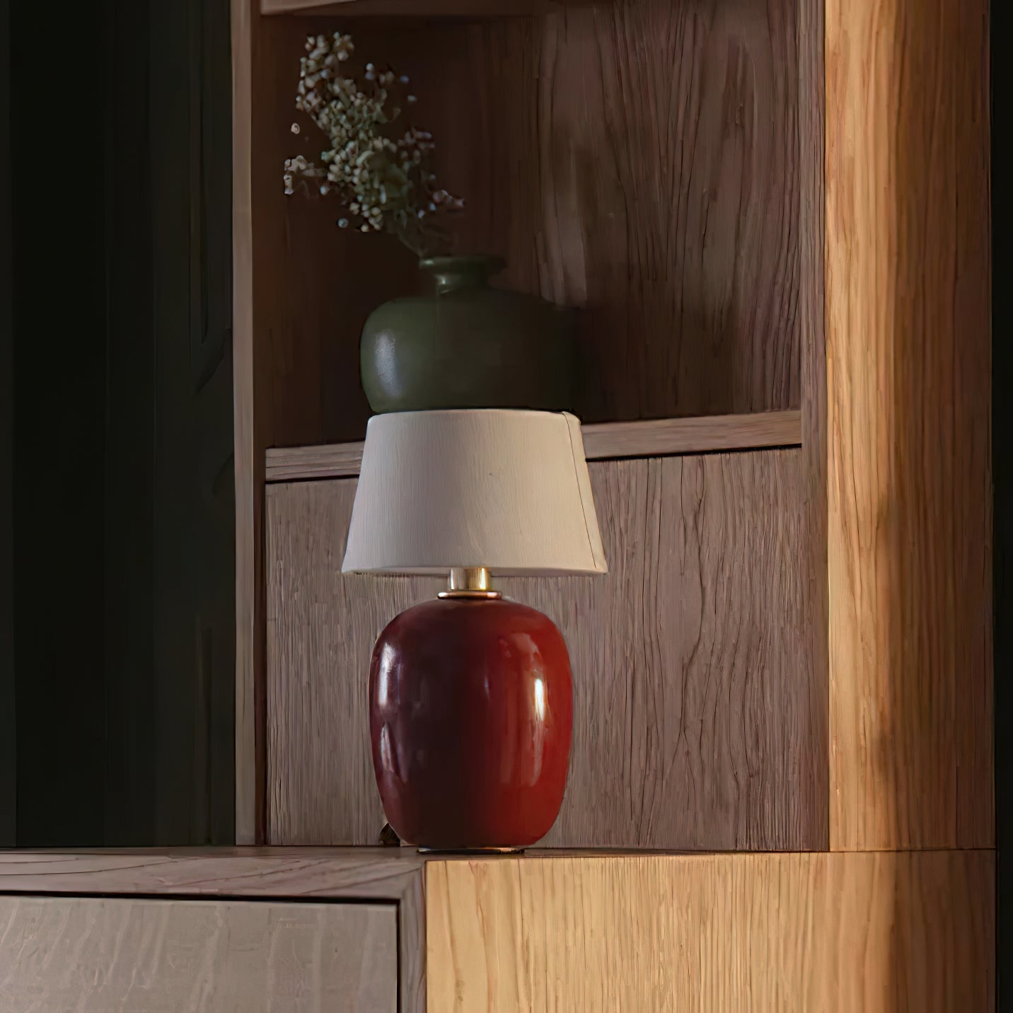 Torso Petite Table Lamp (Built-in Battery)