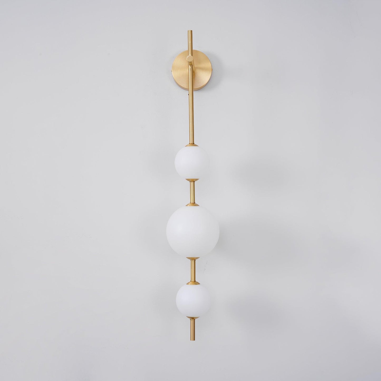 Vertical Sphere Wall Lamp