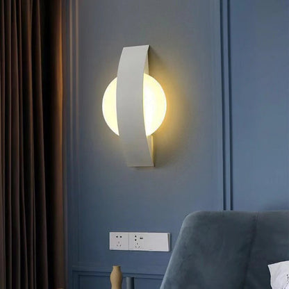 Modera Minimalist LED Wall Light