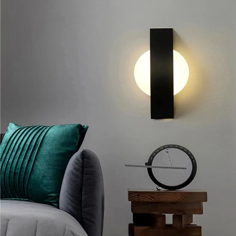 Modera Minimalist LED Wall Light