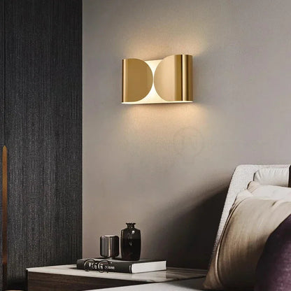 Lunara Modern Chrome LED Wall Light