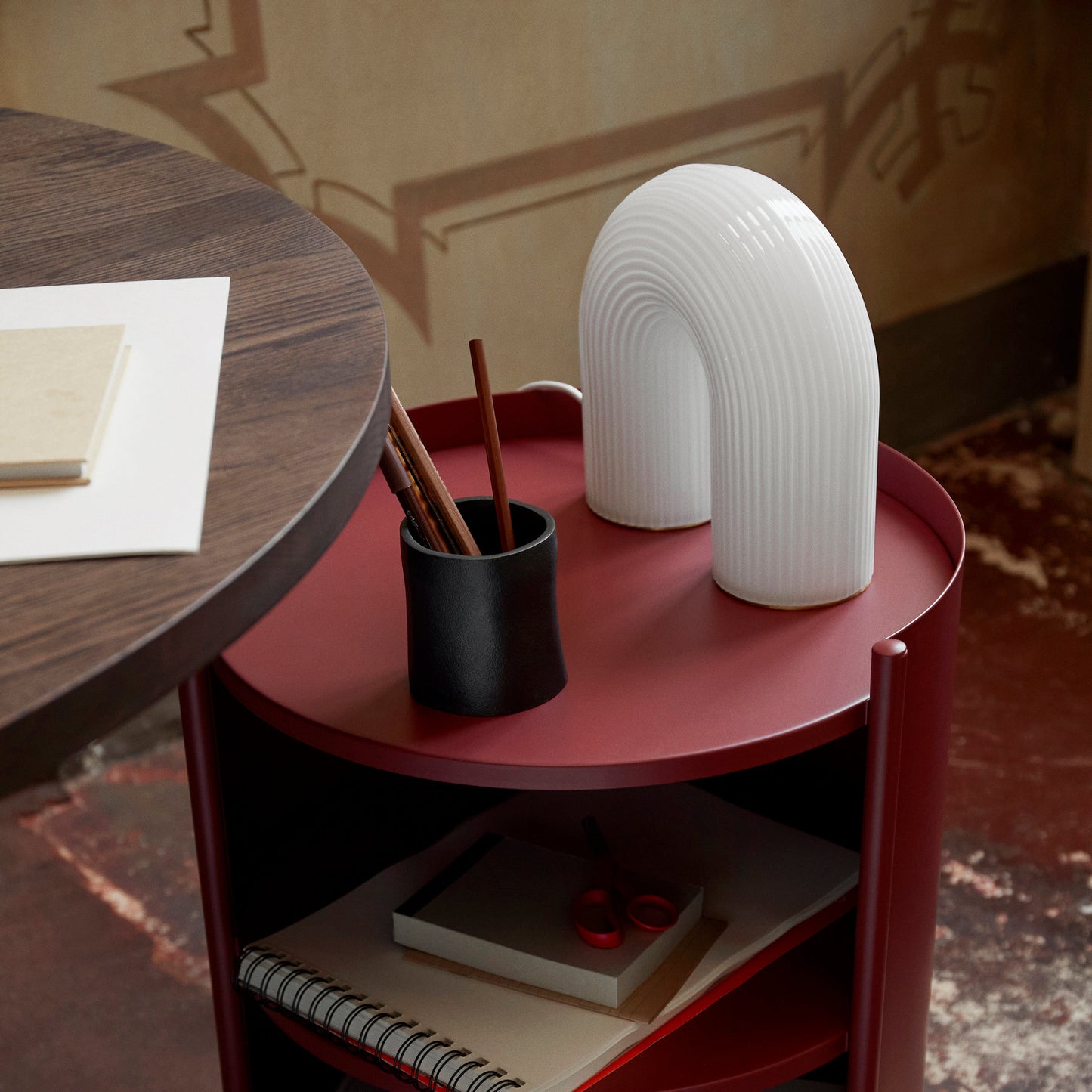 Vuelta Portable Table Lamp