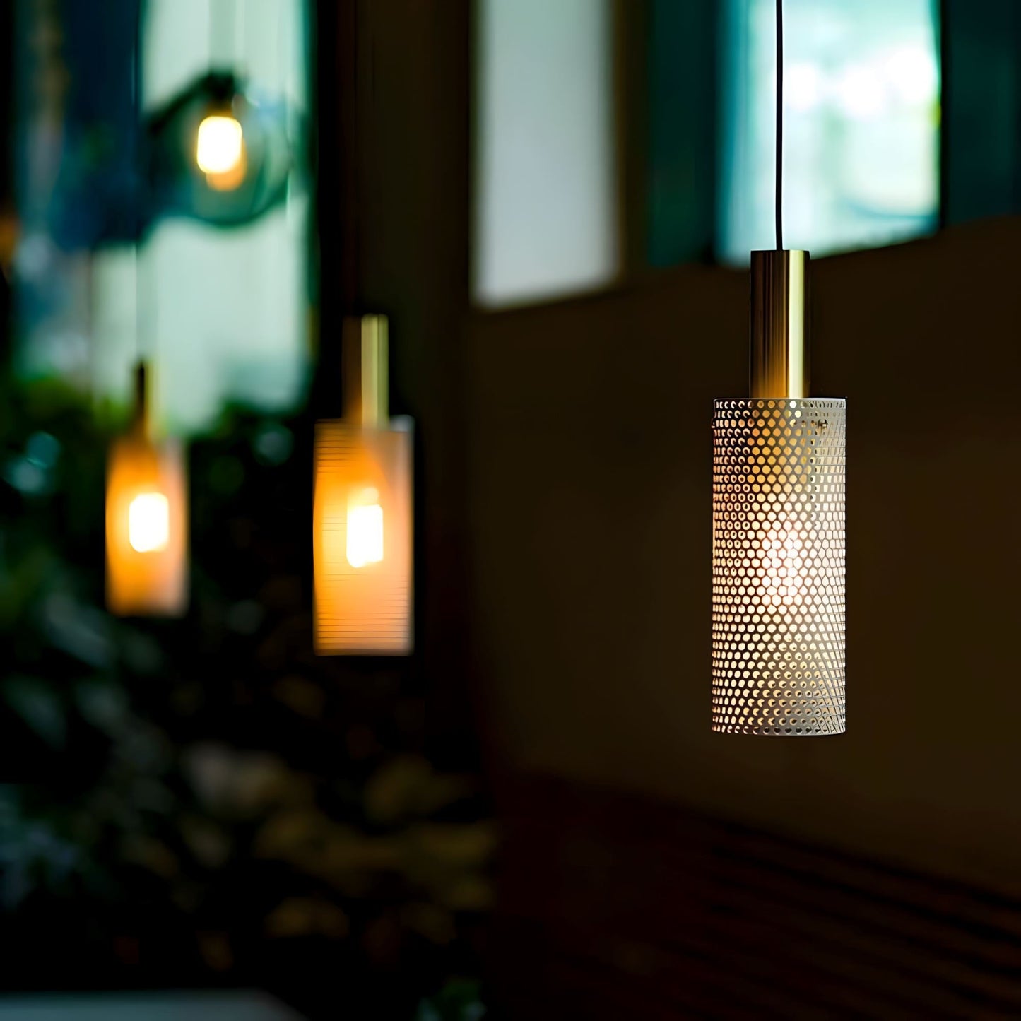 Mesh Cylinder Pendant Light