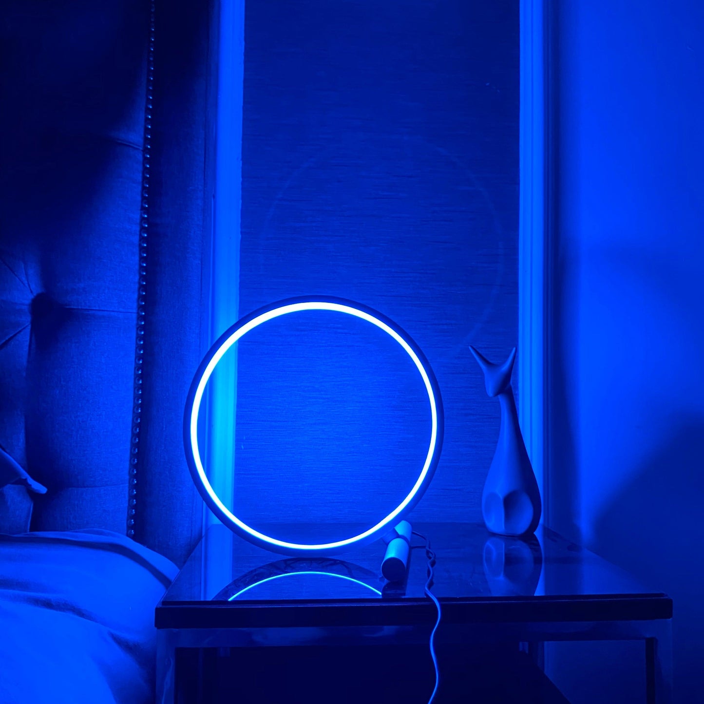 Circle Glow Table Lamp
