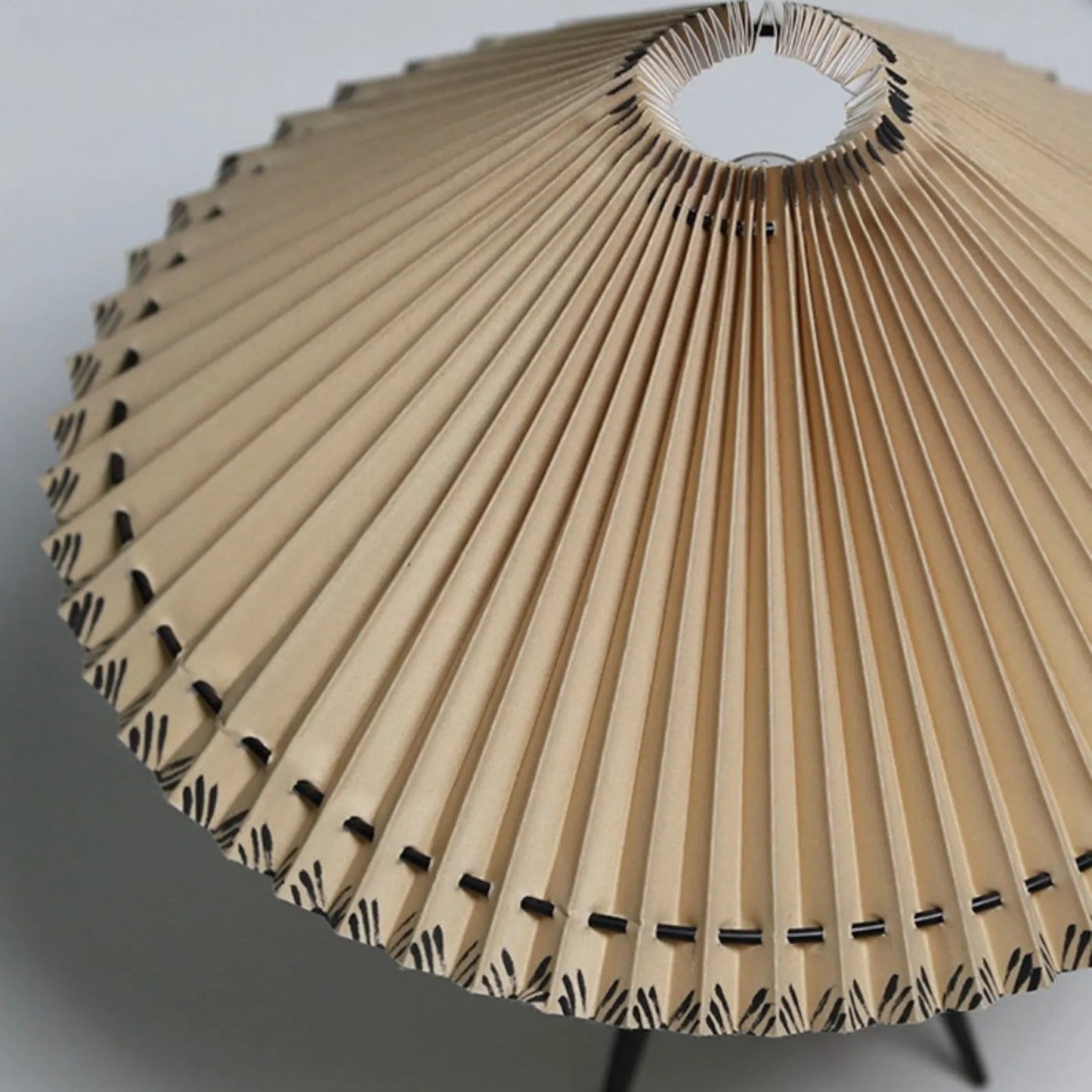 Mian Table Lamp