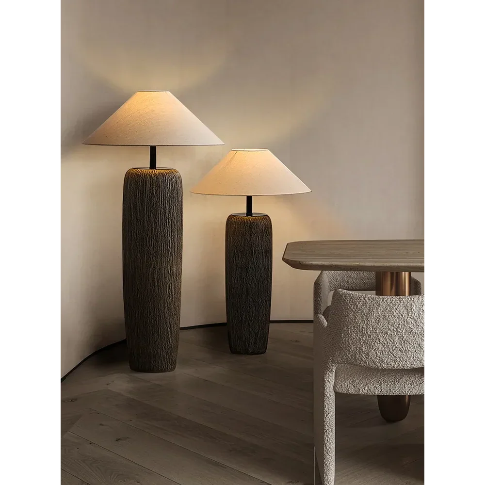 Zenform Clay Table Lamp