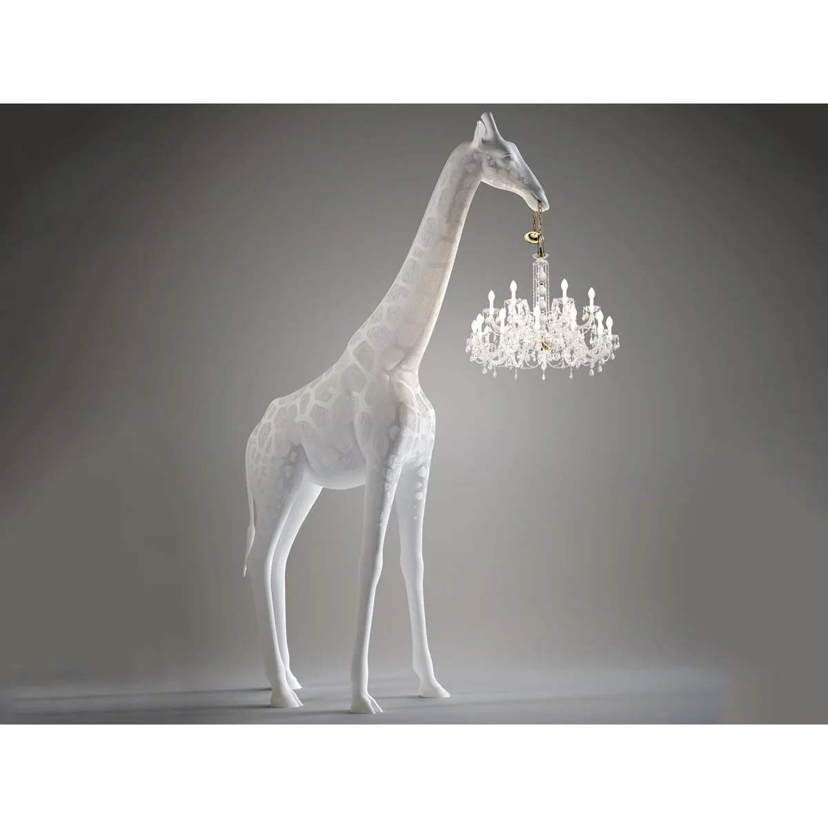 Grande Giraffe Crystal Floor Lamp